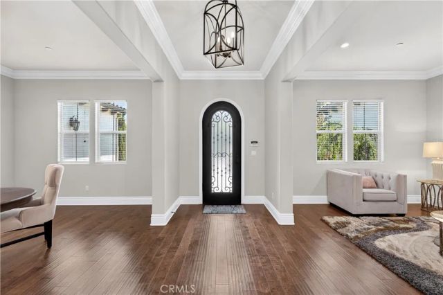 1469 E Foothill Blvd, Glendora, CA 91741