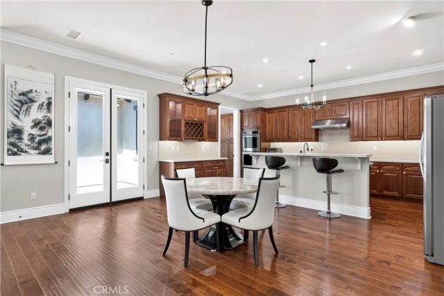 1469 E Foothill Blvd, Glendora, CA 91741