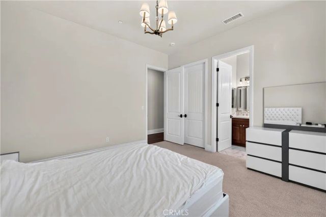 1469 E Foothill Blvd, Glendora, CA 91741
