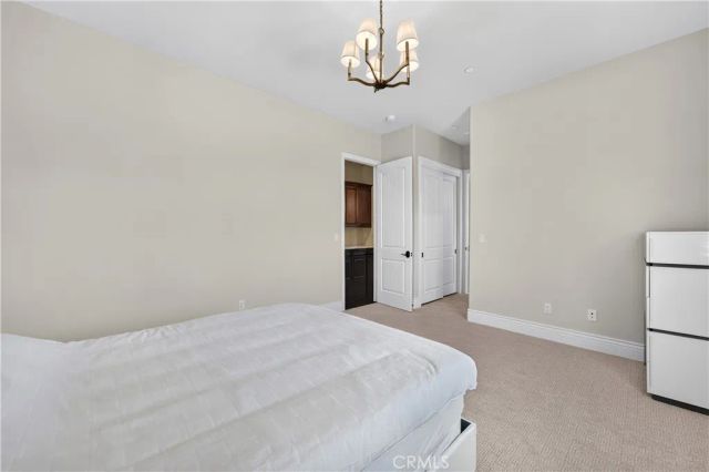 1469 E Foothill Blvd, Glendora, CA 91741