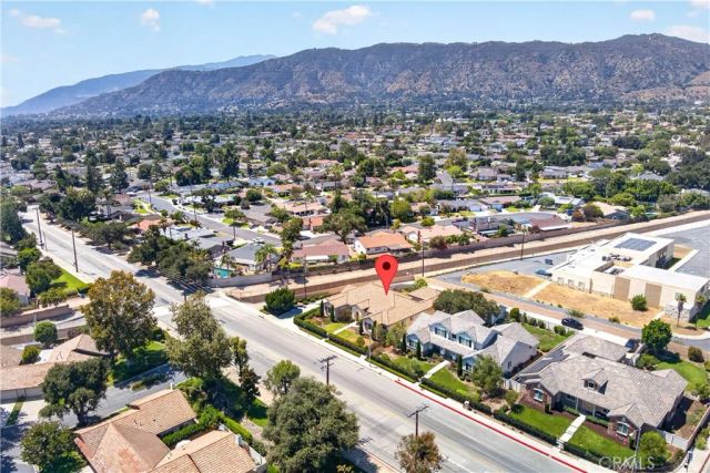 1469 E Foothill Blvd, Glendora, CA 91741