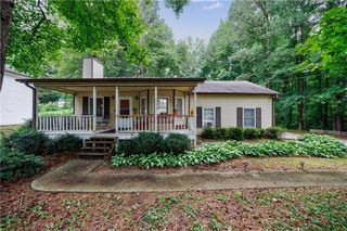 1781 Rose Garden Lane, Loganville, GA 30052