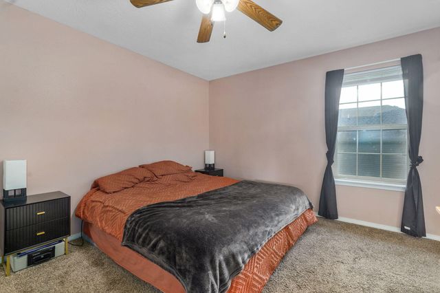 501 Bradford Pear, Clever, MO 65631