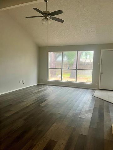 21006 Bridgeview Circle, Spring, TX 77388
