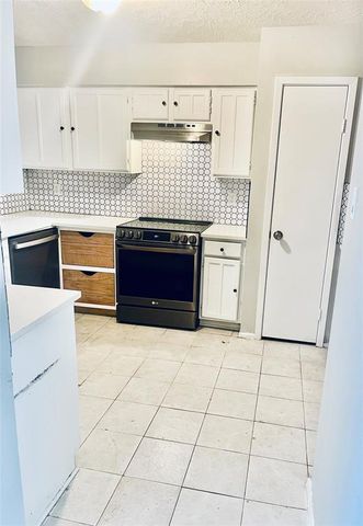 21006 Bridgeview Circle, Spring, TX 77388