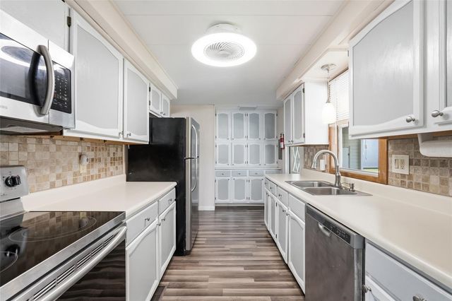 5058 PALENA BOULEVARD, North Port, FL 34287