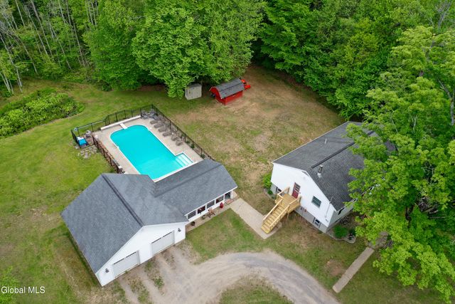 5764 Lake Road, Galway, NY 12074