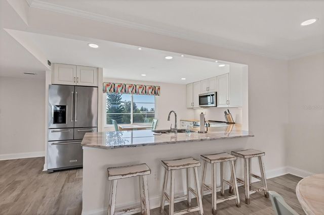 9397 MIDNIGHT PASS ROAD 501, Sarasota, FL 34242