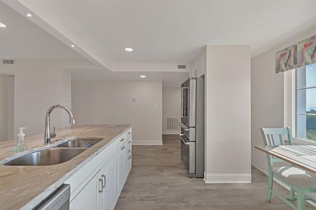 9397 MIDNIGHT PASS ROAD 501, Sarasota, FL 34242