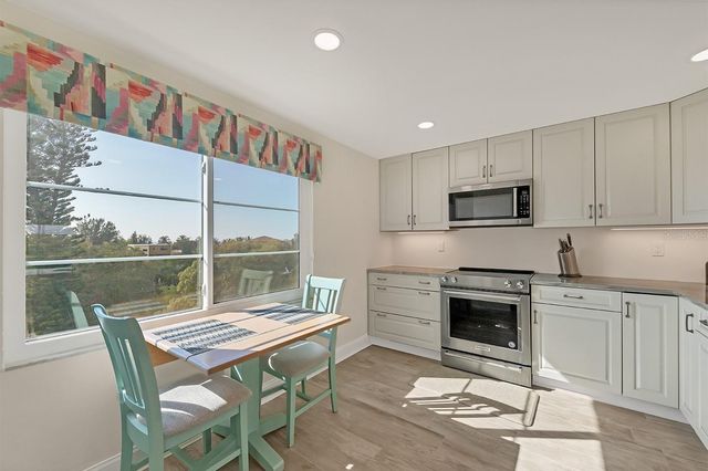 9397 MIDNIGHT PASS ROAD 501, Sarasota, FL 34242