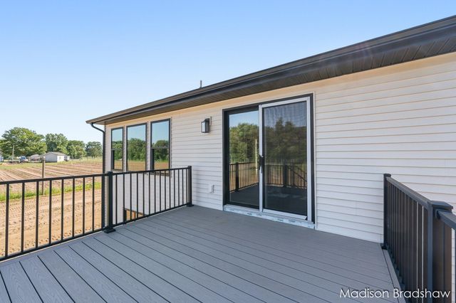 13792 84th Avenue, Polkton Twp, MI 49404