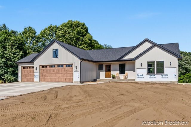 13792 84th Avenue, Polkton Twp, MI 49404