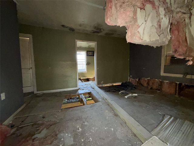 12906 Century Lane, Houston, TX 77015