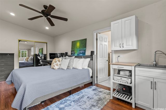 415 Iana Street, Kailua, HI 96734