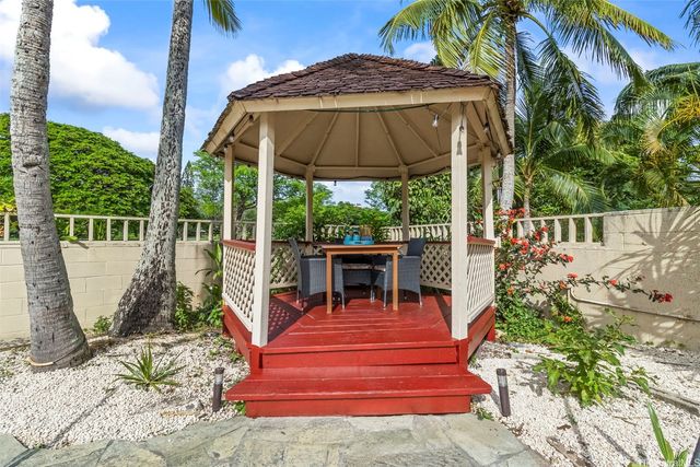 415 Iana Street, Kailua, HI 96734