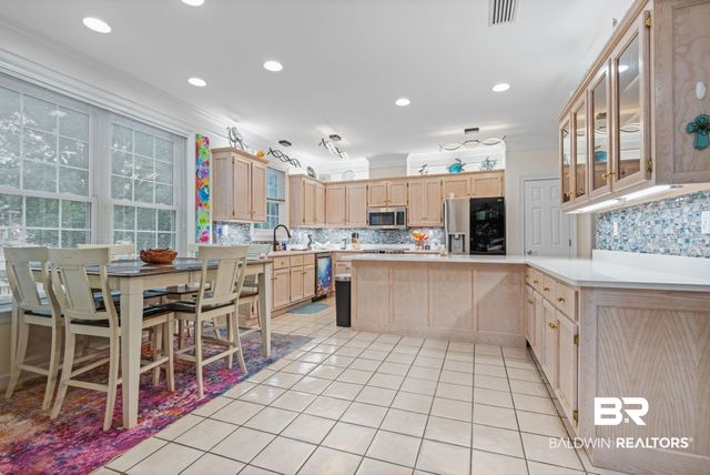 2705 CHARLESTOWNE Drive, Mobile, AL 36693