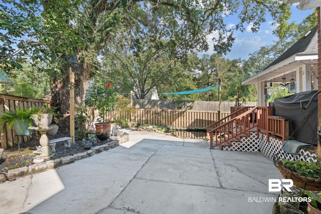 2705 CHARLESTOWNE Drive, Mobile, AL 36693