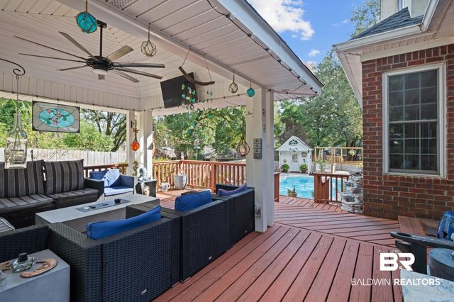 2705 CHARLESTOWNE Drive, Mobile, AL 36693