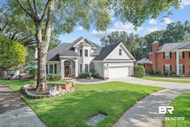 2705 CHARLESTOWNE Drive, Mobile, AL 36693