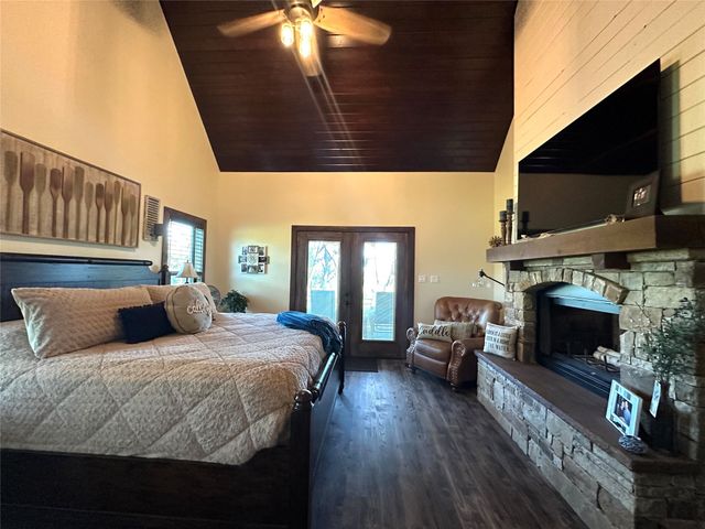 125 Drake Court, Comanche, TX 76442