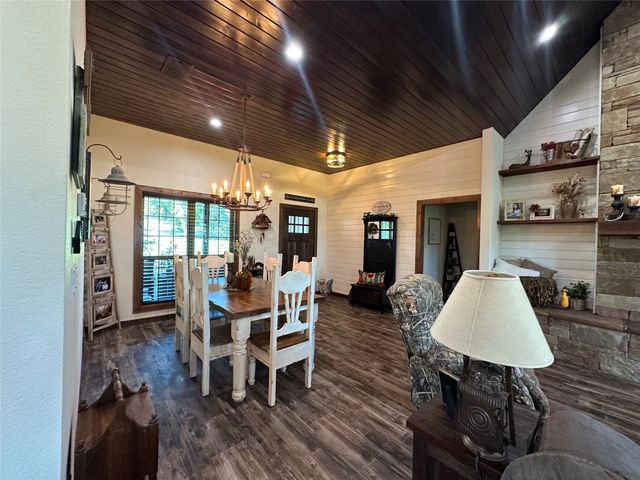 125 Drake Court, Comanche, TX 76442
