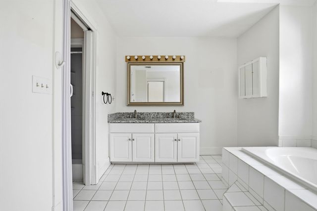 7 Ocean Woods Dr 7, Duxbury, MA 02332