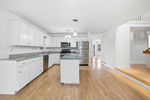 7 Ocean Woods Dr 7, Duxbury, MA 02332