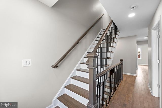 32 WEST ST, Bordentown, NJ 08505