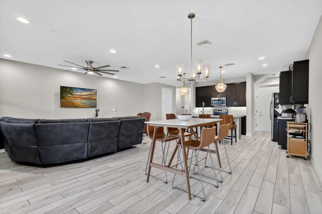 11945 Park Central, Royal Palm Beach, FL 33411