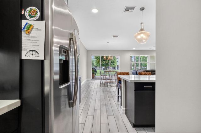 11945 Park Central, Royal Palm Beach, FL 33411