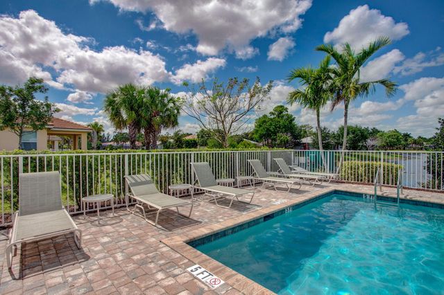 11945 Park Central, Royal Palm Beach, FL 33411