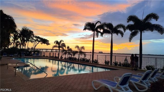 2797 1st ST NW 1703, Fort Myers, FL 33916