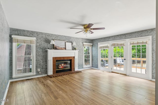 102 Canyon Run, Cary, NC 27513