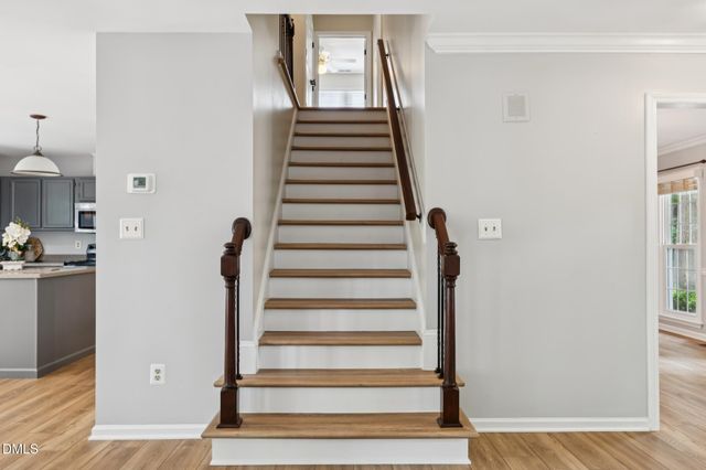 102 Canyon Run, Cary, NC 27513