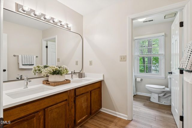 102 Canyon Run, Cary, NC 27513
