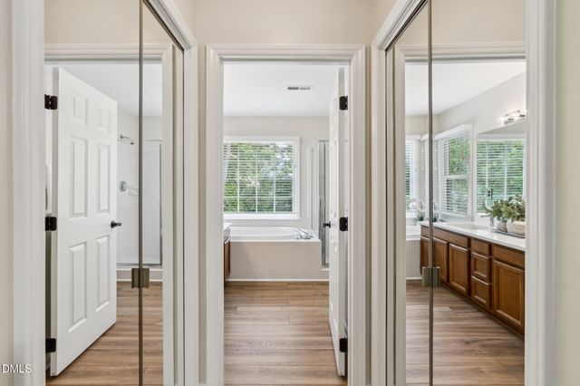 102 Canyon Run, Cary, NC 27513