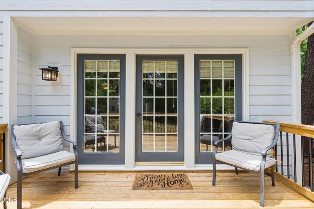 102 Canyon Run, Cary, NC 27513