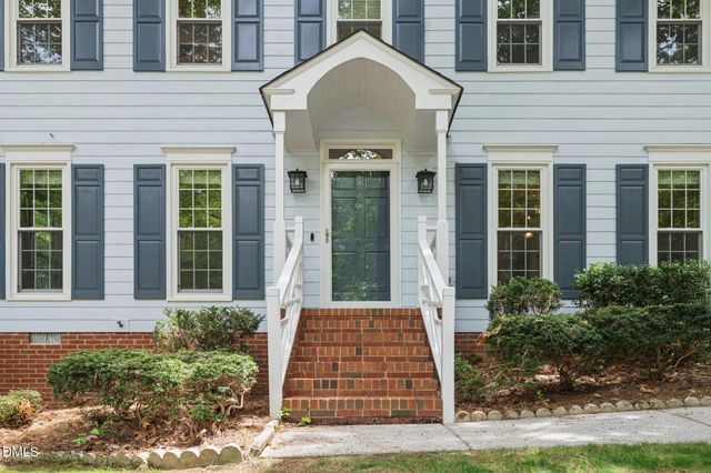 102 Canyon Run, Cary, NC 27513