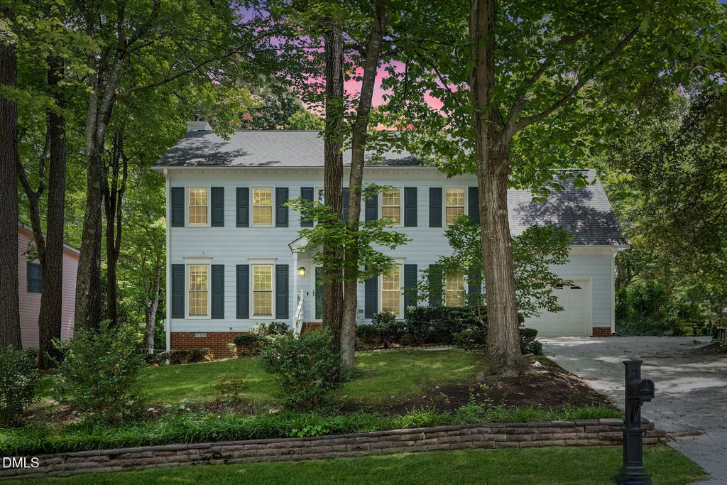 102 Canyon Run, Cary, NC 27513