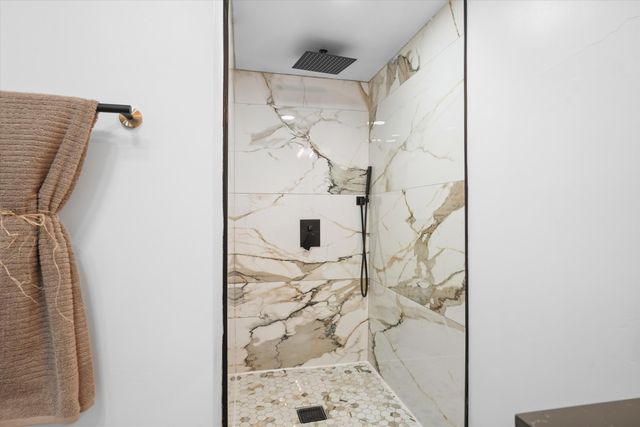 360 Reclining Acres Road, Corrales, NM 87048