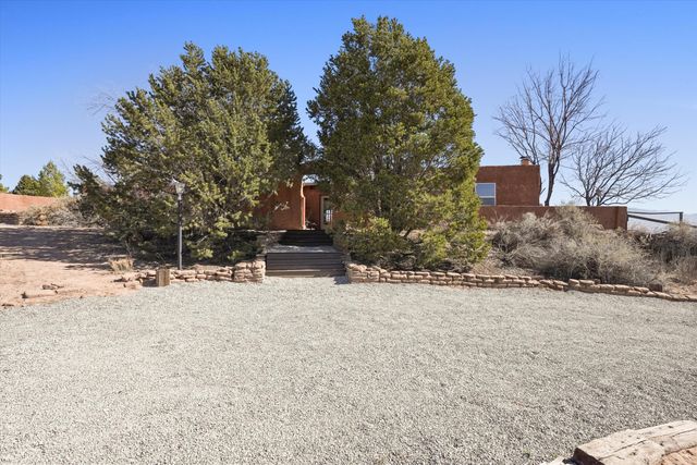 360 Reclining Acres Road, Corrales, NM 87048