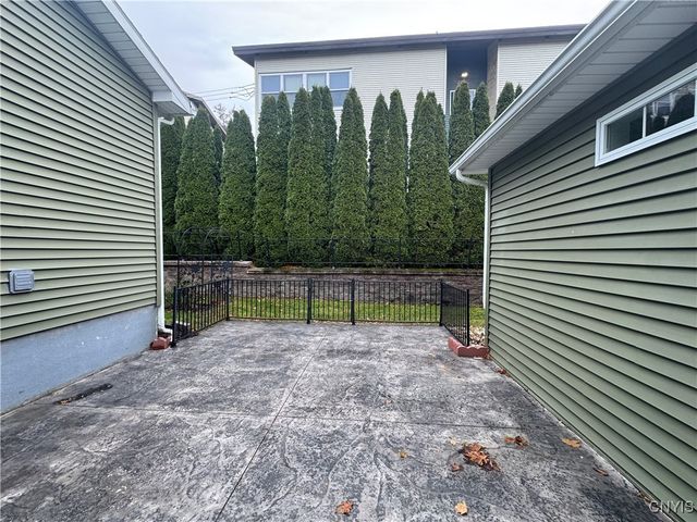 52 Bronson Street, Oswego, NY 13126