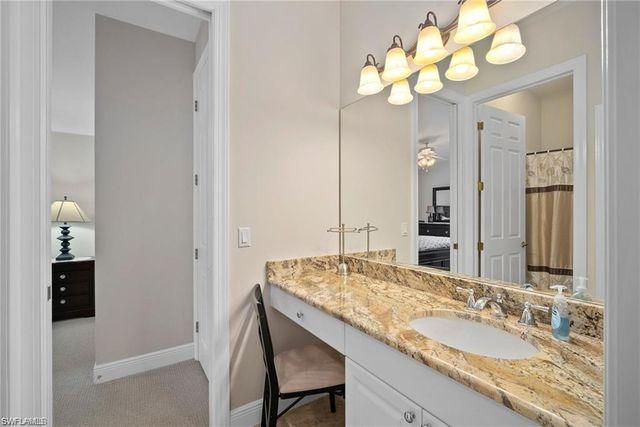 8884 Mustang Island CIR, Naples, FL 34113