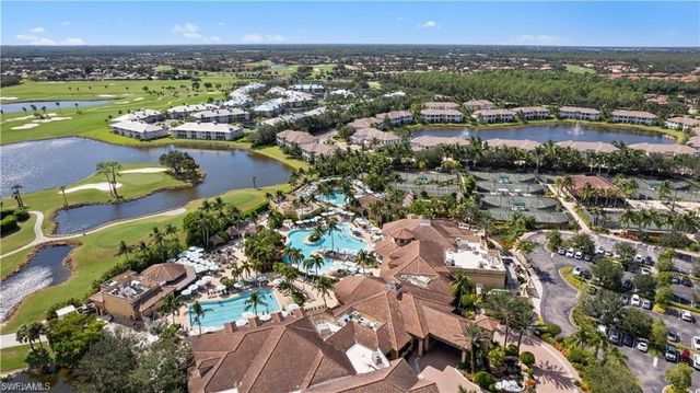 8884 Mustang Island CIR, Naples, FL 34113