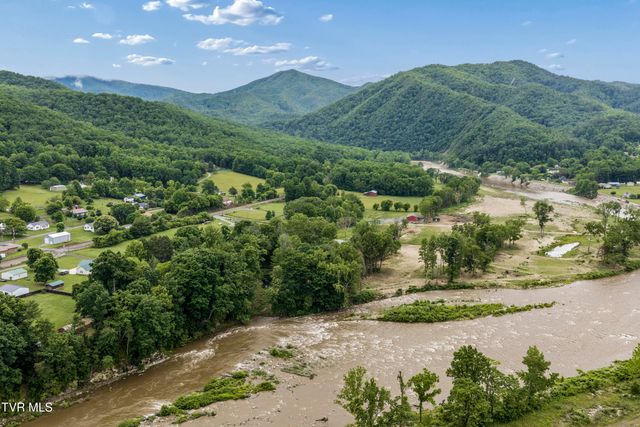 777 Bailey Lane, Erwin, TN 37650