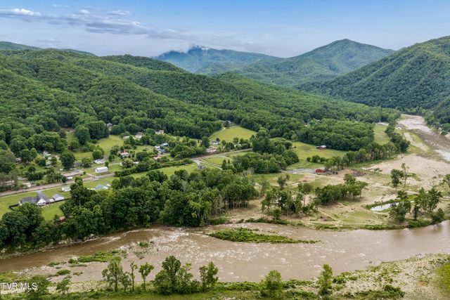 777 Bailey Lane, Erwin, TN 37650