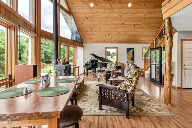 777 Bailey Lane, Erwin, TN 37650