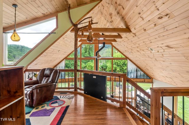 777 Bailey Lane, Erwin, TN 37650