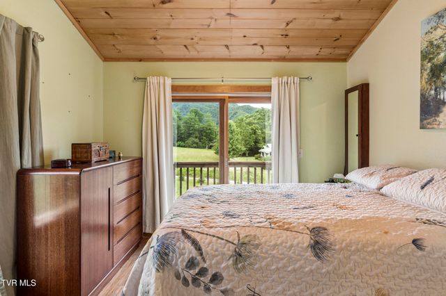 777 Bailey Lane, Erwin, TN 37650