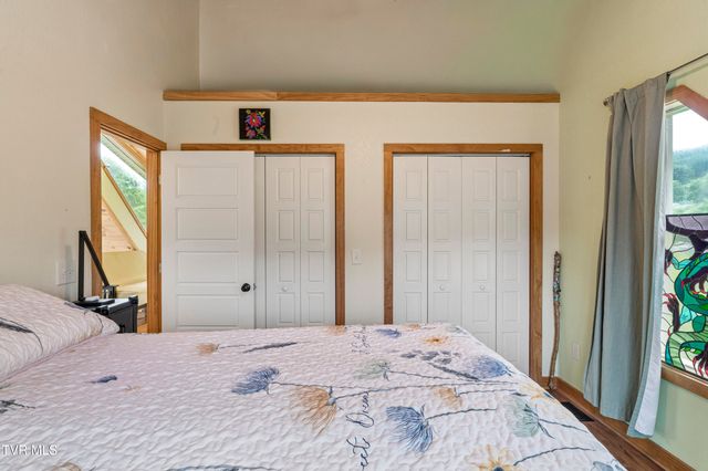 777 Bailey Lane, Erwin, TN 37650